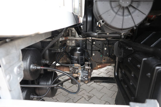 2020 MODEL ISUZU TORA LONG 6 TEKER ET KANCALI LİFLİ TERMOKİNG SOĞUTUCULU YATAKLI KAMYON