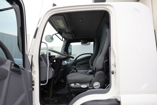 2020 MODEL ISUZU TORA LONG 6 TEKER ET KANCALI LİFLİ TERMOKİNG SOĞUTUCULU YATAKLI KAMYON