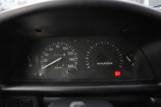 1996 MODEL HYUNDAİ H - 100 2.5 5+1 YARIM CAMLI VAN 80 Hp