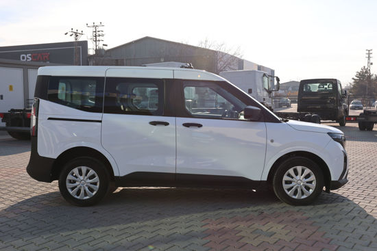 2025 MODEL FORD TOURNEO COURİER TREND 1.5 ECOBLUE 100 Hp