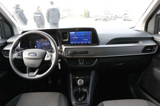2025 MODEL FORD TOURNEO COURİER TREND 1.5 ECOBLUE 100 Hp