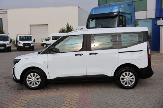 2025 MODEL FORD TOURNEO COURİER TREND 1.5 ECOBLUE 100 Hp