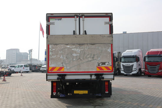 2020 MODEL ISUZU TORA LONG 6 TEKER ET KANCALI LİFLİ TERMOKİNG SOĞUTUCULU YATAKLI KAMYON