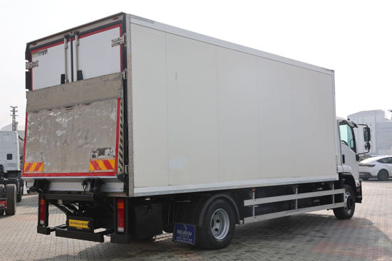 2020 MODEL ISUZU TORA LONG 6 TEKER ET KANCALI LİFLİ TERMOKİNG SOĞUTUCULU YATAKLI KAMYON