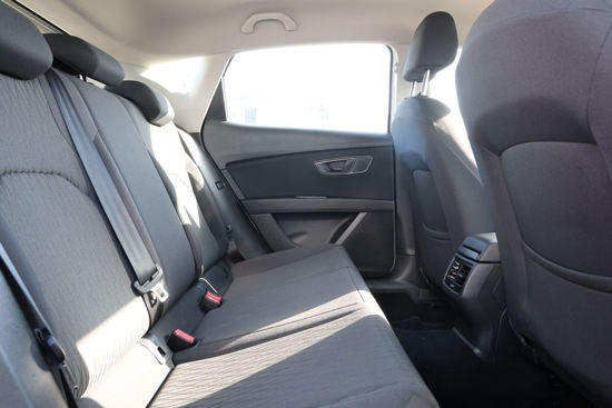 2016 MODEL SEAT LEON 1.6 TDI STYLE DSG 110 HP A/C