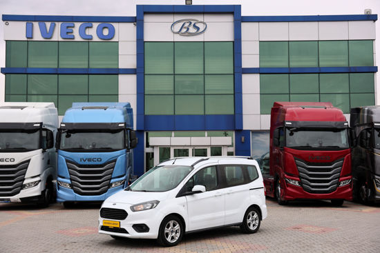 2023 MODEL FORD TOURNEO COURIER KOMBİ 1.5 TDCI DLX 100 Hp