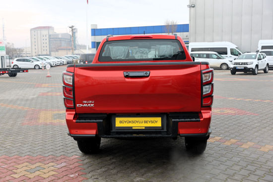 2025 MODEL ISUZU D-MAX 1.9 D V-CROSS 165 Hp A/T