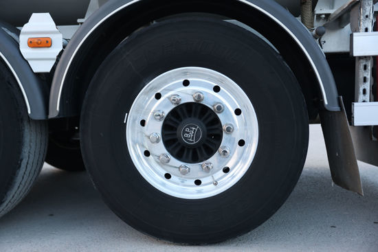 2023 MODEL IVECO S-WAY 570 DIAMOND ÇEKİCİ BEŞ BÖLMELİ ŞAHİN AKARYAKIT TANKERLİ