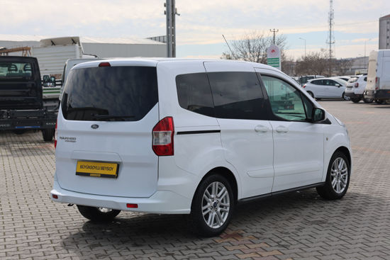 2023 MODEL FORD TOURNEO COURIER KOMBİ 1.0 ECOBOOST TİTANIUM 100 Hp