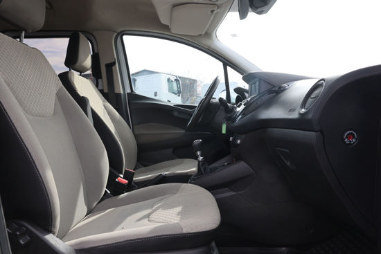 2023 MODEL FORD TOURNEO COURIER KOMBİ 1.0 ECOBOOST TİTANIUM 100 Hp