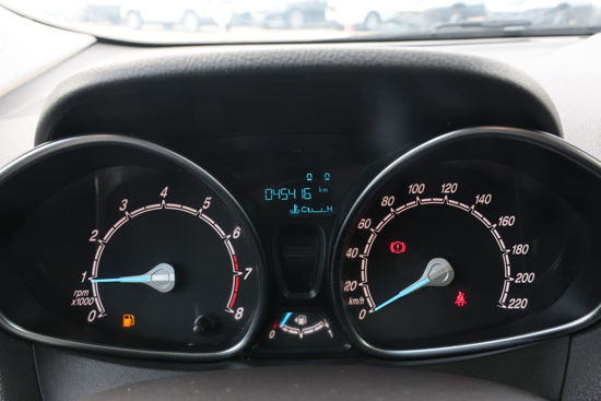 2023 MODEL FORD TOURNEO COURIER KOMBİ 1.0 ECOBOOST TİTANIUM 100 Hp