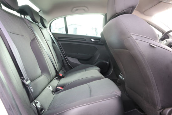 2022 MODEL RENAULT MEGANE SEDAN 1.3 JOY TCE EDC 140 Hp