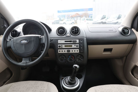 2004 MODEL FORD ﻿FİESTA 1.4 TDCİ COMFORT 70 Hp A/C A/T