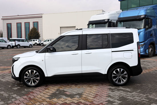 2025 MODEL FORD TOURNEO COURİER KOMBİ 1.5 ECOBLUE TİTANIUM 100 Hp