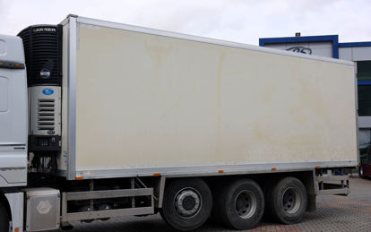 KAPALI FRİGORİFİK POLYESTER ET KANCALI TERMOKİNG KASA