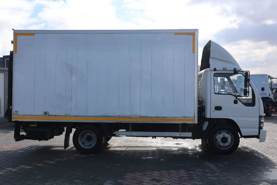 2008 MODEL ISUZU NPR POLYESTER KASALI LİFLİ KAMYON