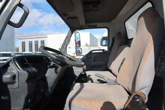 2008 MODEL ISUZU NPR POLYESTER KASALI LİFLİ KAMYON