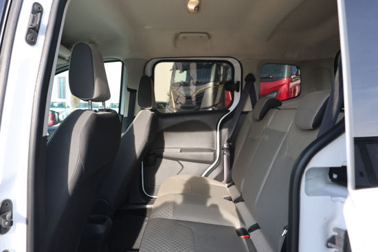 2023 MODEL FORD TOURNEO COURIER KOMBİ 1.0 ECOBOOST TİTANIUM 100 Hp