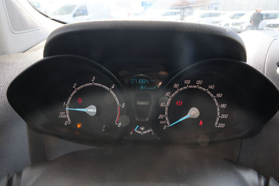 2023 MODEL FORD TOURNEO COURIER KOMBİ 1.5 TDCI DLX 100 Hp