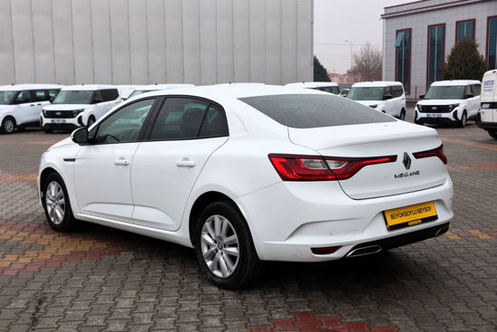 2022 MODEL RENAULT MEGANE SEDAN 1.3 JOY TCE EDC 140 Hp