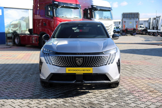 2025 MODEL PEGEUOT 3008 GT 1.2 HYBRID 145 Hp