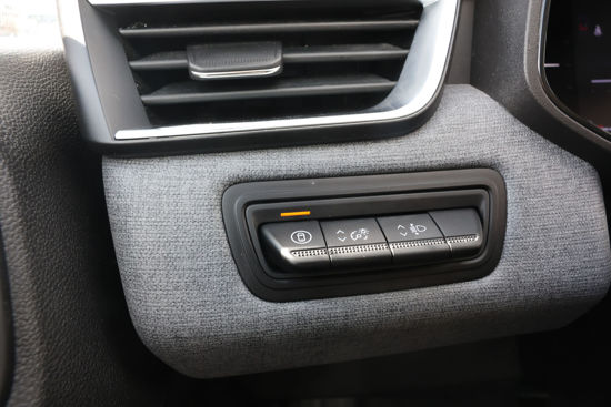 2025 MODEL RENAULT CLİO EVOLUTİON 1.0 TCE X-TRONİC 91 HP