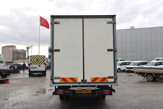 2015 MODEL DAİLY 35 C 15 4100 KAPALI POLYESTER KASA KAMYONET