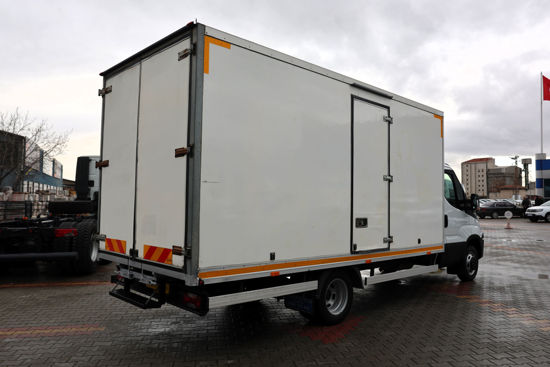 2015 MODEL DAİLY 35 C 15 4100 KAPALI POLYESTER KASA KAMYONET