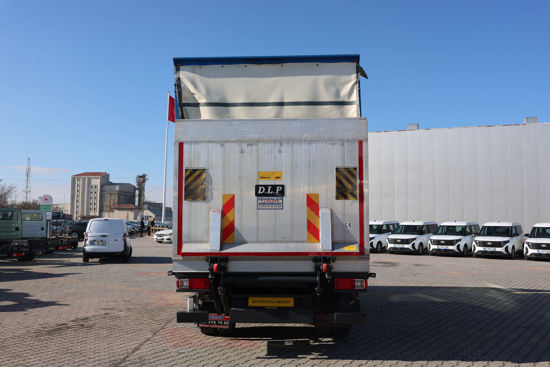 2025 MODEL NPR 3D ÇİFT YÖN KAYAR PERDELİ MEŞRUBAT KASALI LİFLİ KAMYON