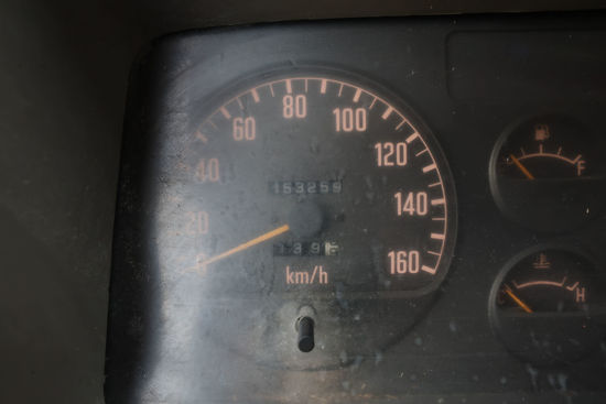 1997 MODEL ISUZU NKR WIDE AÇIK SAÇ KASA KAMYONET