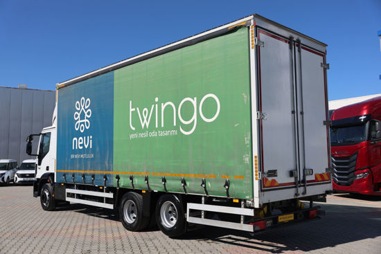 2025 MODEL IVECO EURO CARGO 160 E 32 KAYAR PERDELİ BRANDALI KAPALI KASA YATAKLI KAMYON