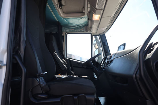 2025 MODEL IVECO EURO CARGO 160 E 32 KAYAR PERDELİ BRANDALI KAPALI KASA YATAKLI KAMYON