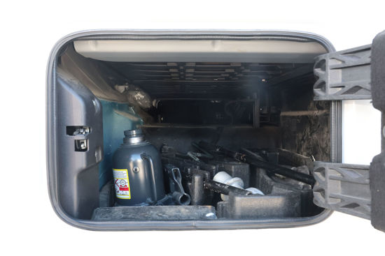 2025 MODEL IVECO EURO CARGO 160 E 32 KAYAR PERDELİ BRANDALI KAPALI KASA YATAKLI KAMYON