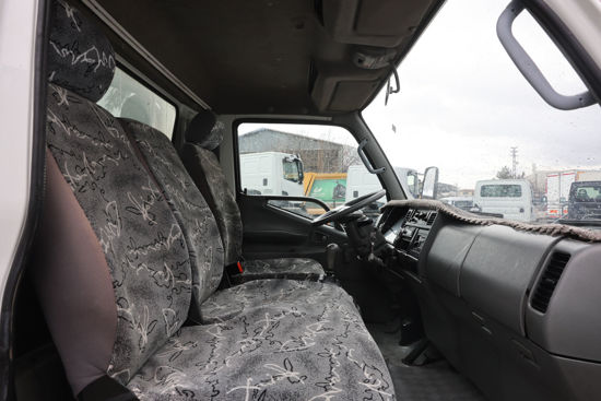 1999 MODEL MITHSUBISHI CANTER FE 659 E KAPALI POLYESTER KASALI SAĞ YAN BRANDALI LİFLİ KAMYON