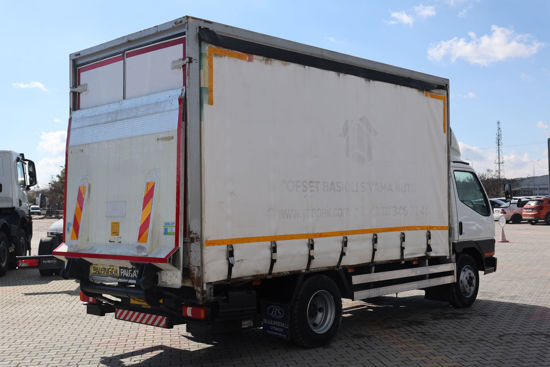 1999 MODEL MITHSUBISHI CANTER FE 659 E KAPALI POLYESTER KASALI SAĞ YAN BRANDALI LİFLİ KAMYON