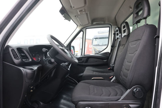 2015 MODEL DAİLY 35 C 15 4100 KAPALI POLYESTER KASA KAMYONET