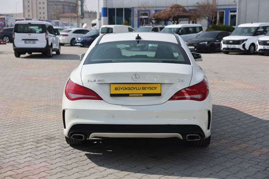 2015﻿ MODEL MERCEDES-BENZ CLA 180 1.5 CDI AMG