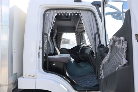 2015 MODEL MERCEDES - BENZ ATEGO 2124 FRİGO KASALI LİFTLİ KAMYON