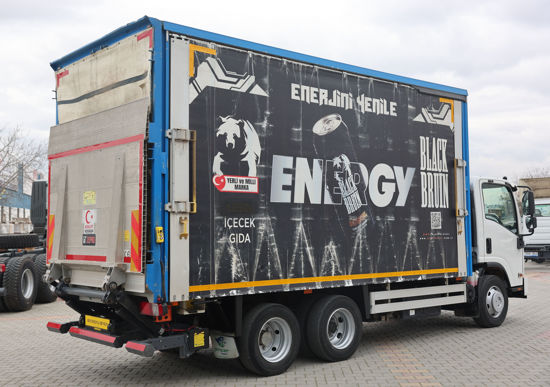 2022 MODEL NPR 3D ÇİFT YÖN KAYAR PERDELİ MEŞRUBAT KASALI KAMYON