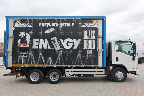 2022 MODEL NPR 3D ÇİFT YÖN KAYAR PERDELİ MEŞRUBAT KASALI KAMYON