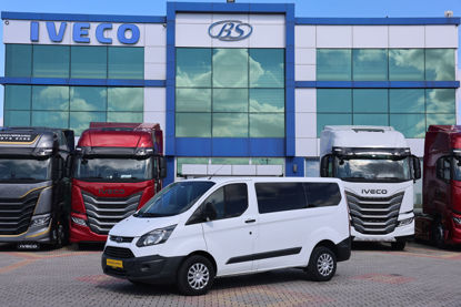 2017 TRANSİT CUSTOM KOMBİVAN 310 S 5+1 125 Hp TREND