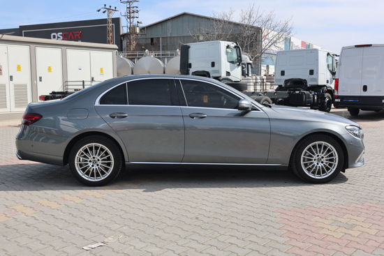 2020 MODEL MERCEDES-BENZ E 200D EXCLUSIVE 9G-TRONIC