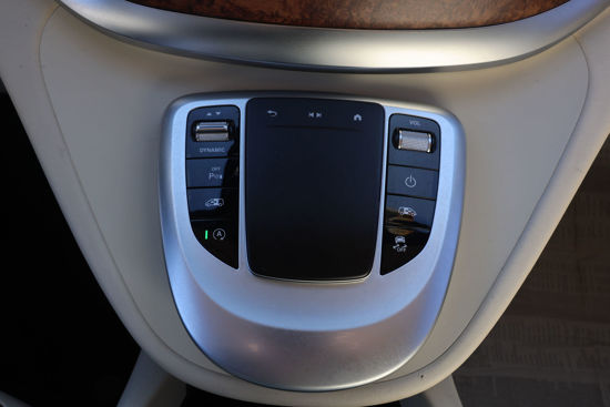 BÜYÜKSOYLU BEYSOY'DAN 2021 V-CLASS 300D 4-MATIC BR4 ZIRHLI VİP