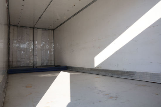 2017 MODEL MERCEDES-BENZ ATEGO 2124 FRİGORİFİK LİFTLİ KAMYON (YATAKLI)