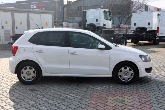 2013 MODEL VOLKSWAGEN POLO 1.2 TRENDLINE 70 Hp A/C