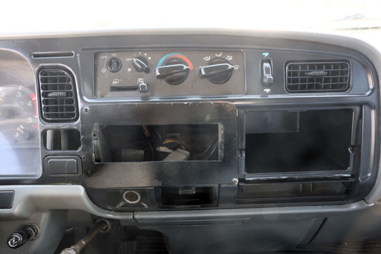 2000 MODEL MITSUBISHI CANTER FE 515 FRİGORİFİK SOĞUTUCULU POLYESTER KASA KAMYONET