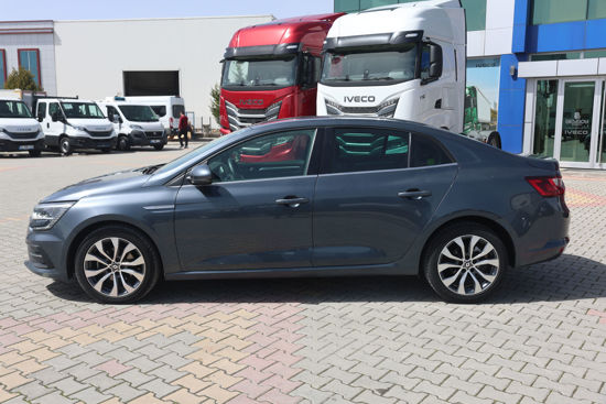 2023 MODEL RENAULT MEGANE SEDAN 1.3 ICON TCE EDC 140 Hp