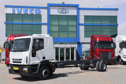 2015 MODEL IVECO EUROCARGO 160 E 22 6 TEKER ŞASE KAMYON (YATAKLI)