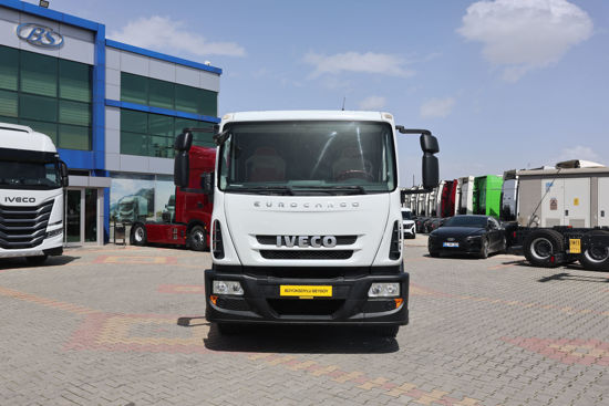 2015 MODEL IVECO EUROCARGO 160 E 22 6 TEKER ŞASE KAMYON (YATAKLI)