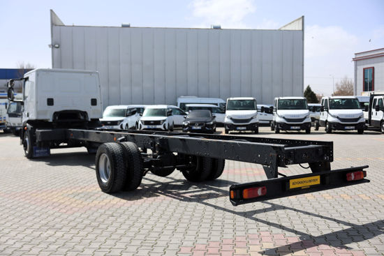 2015 MODEL IVECO EUROCARGO 160 E 22 6 TEKER ŞASE KAMYON (YATAKLI)